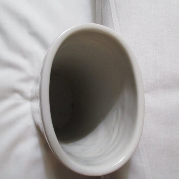 Vintage Suzy's Zoo 1976 Tis The Season Christmas Mistletoe Frog Vase - Picture 3 of 4